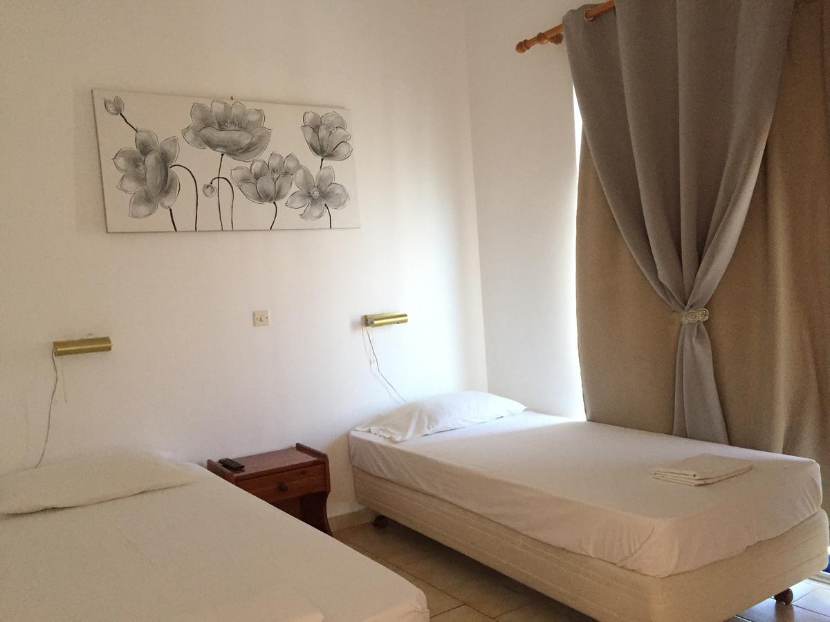 Bay Holiday Hotel & Spa Karavomilos  Bagian luar foto