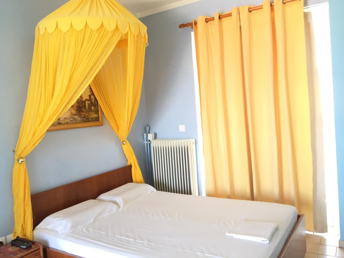 Bay Holiday Hotel & Spa Karavomilos  Bagian luar foto